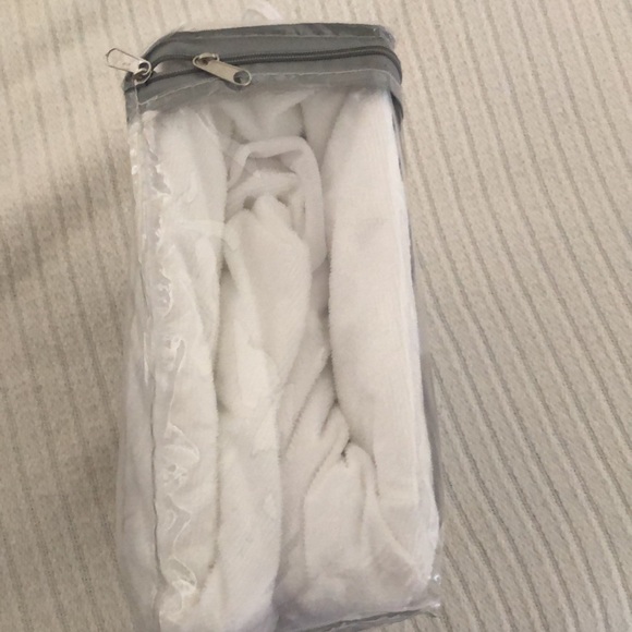 Full size mattress protection cover - Picture 4 of 6